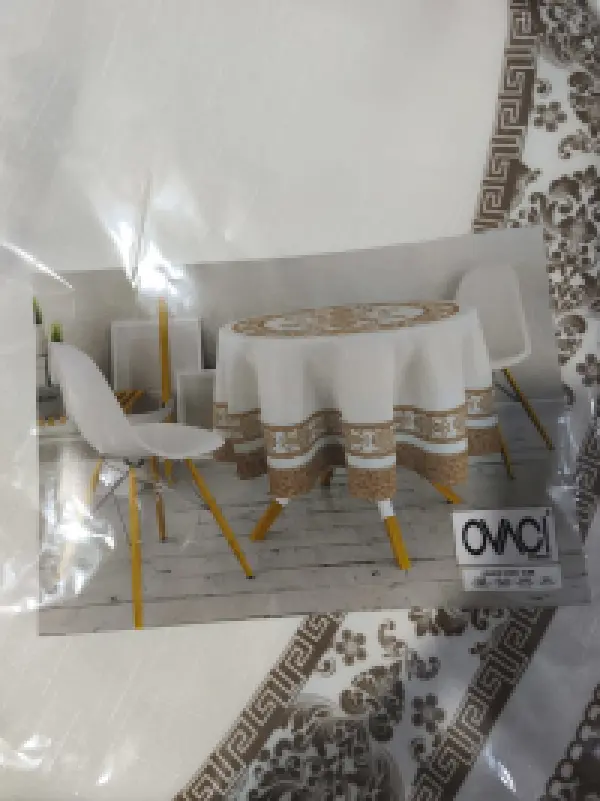 Gardenya Ekru Antika Desenli Masa Örtüsü (150X150) ( YUVARLAK MASA ÖRTÜSÜ ) ( KAHVERENGİ DESEN )